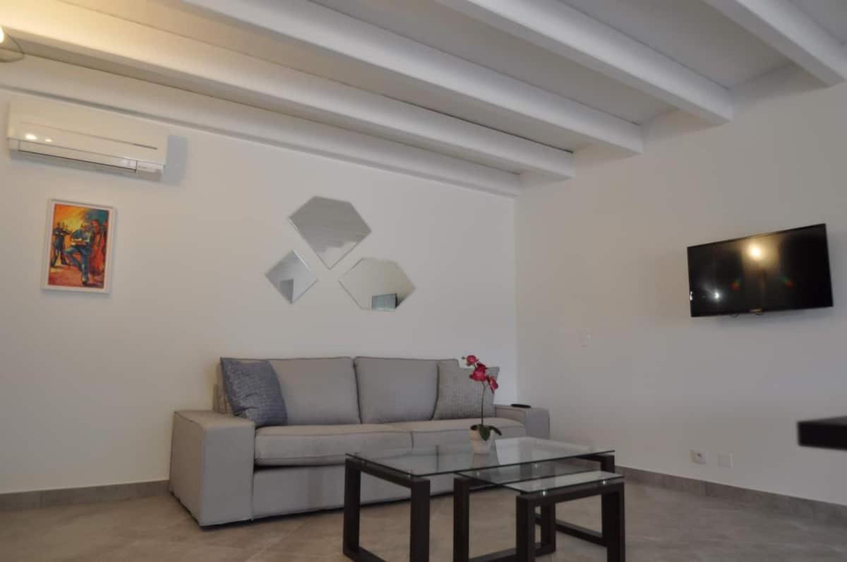 Residence Casa Cintrone Porto Pollo Bagian luar foto